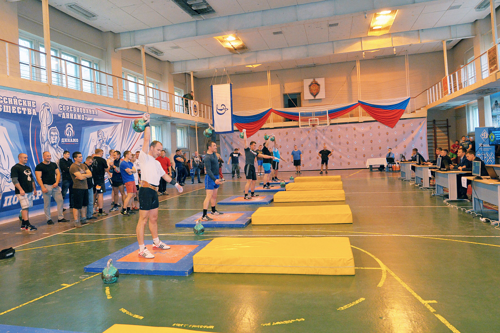 Московская область. Соревнования по гиревому спорту