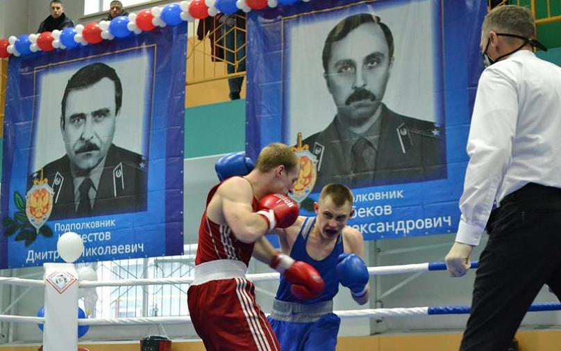 В Барнауле прошли соревнования по боксу, посвященные памяти погибших сотрудников УФСБ России по Алтайскому краю