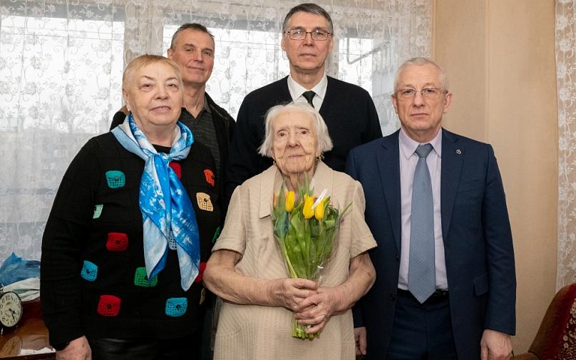 В преддверии Международного женского дня представители МГО ВФСО «Динамо» поздравили женщин-ветеранов 