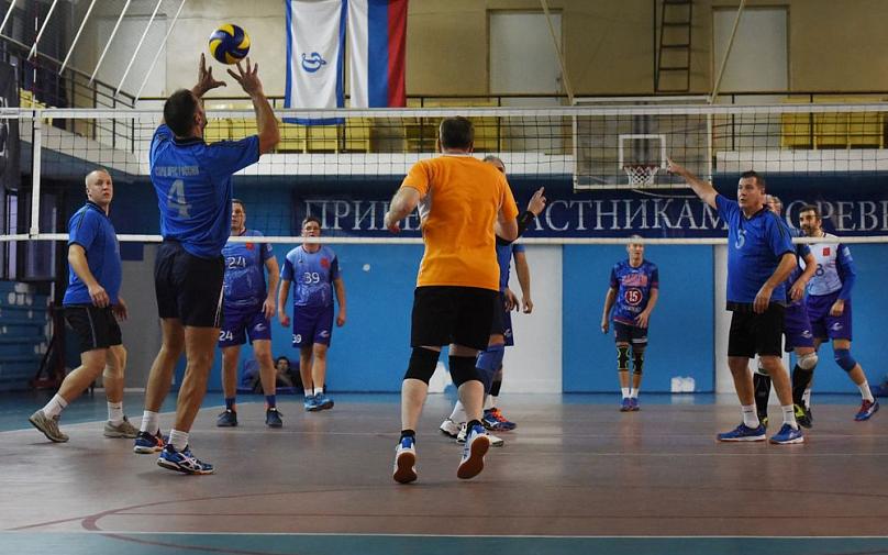 Санкт-Петербург. Турнир по волейболу среди ветеранов