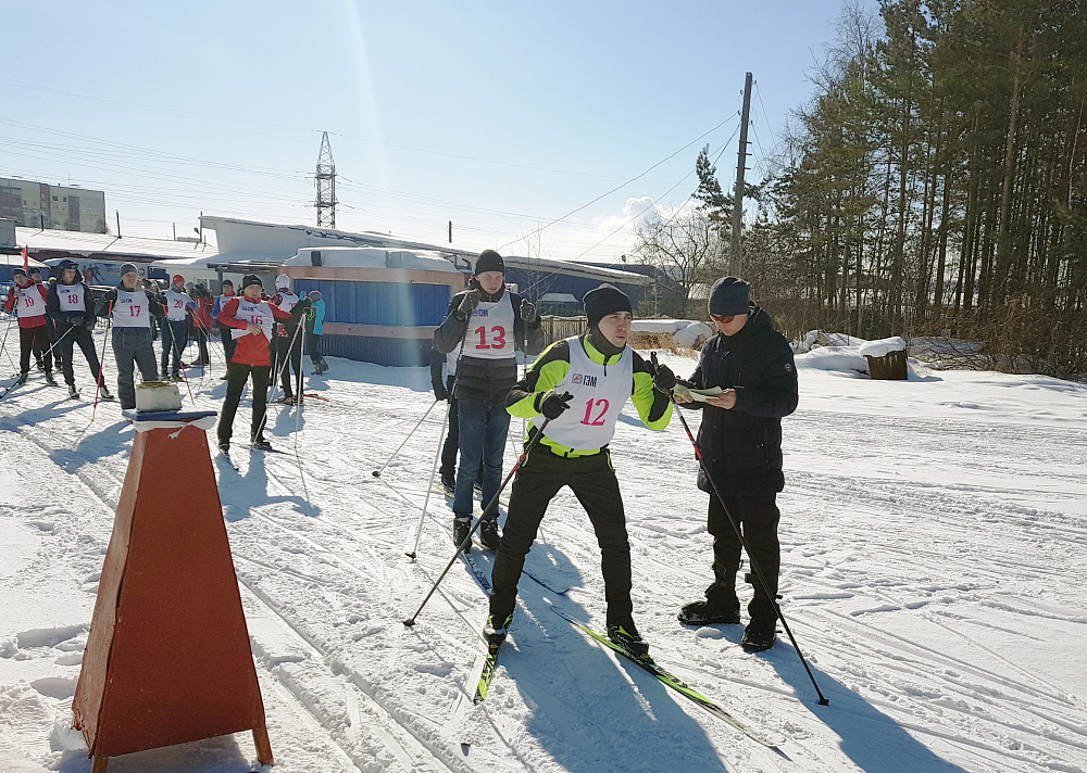 Динамовская лыжня-2020 собрала под бело-голубым флагом спортсменов органов правопорядка и безопасности