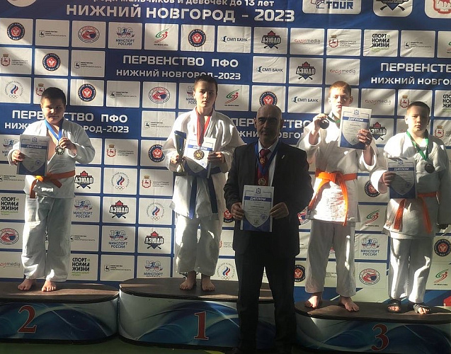 Динамовцы завоевали серебро и бронзу на первенстве ПФО по дзюдо