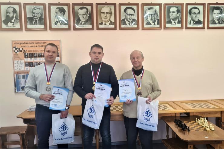 В Братске прошел турнир «Динамо» по шахматам, посвященный Дню народного единства