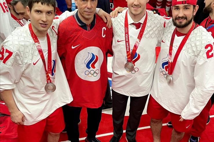 Сборная команда ОКР по хоккею завоевала серебро на Олимпиаде-2022 в Пекине