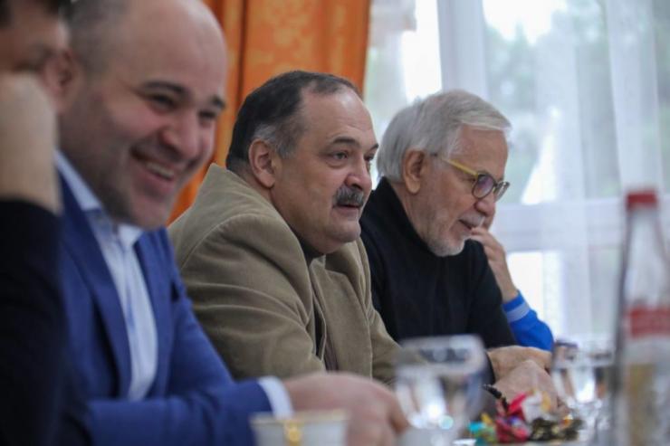 Глава Дагестана Сергей Меликов встретился с командой футбольного клуба «Динамо»