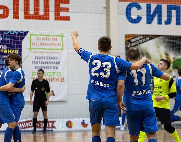 Футболисты вологодского «Динамо» выиграли золотые медали межрегионального турнира по мини-футболу 