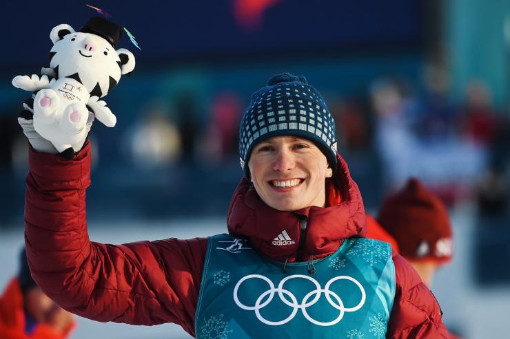 Динамовец Денис Спицов выиграл бронзовую медаль XXIII Олимпийских зимних игр в лыжной гонке на 15 км