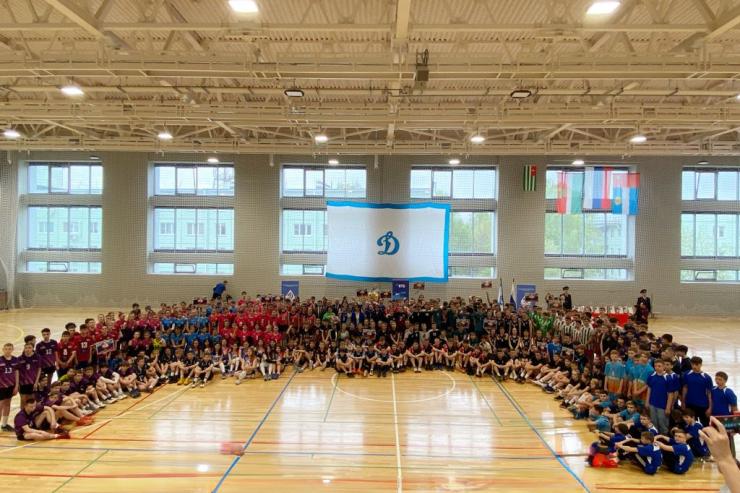В Калуге завершился ХII-й Международный турнир по волейболу										 
