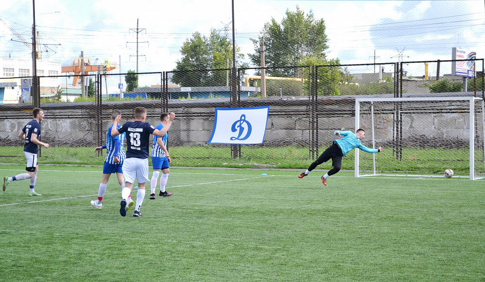 В Барнауле состоялся мини-футбольный турнир в зачет Спартакиады «Динамо»