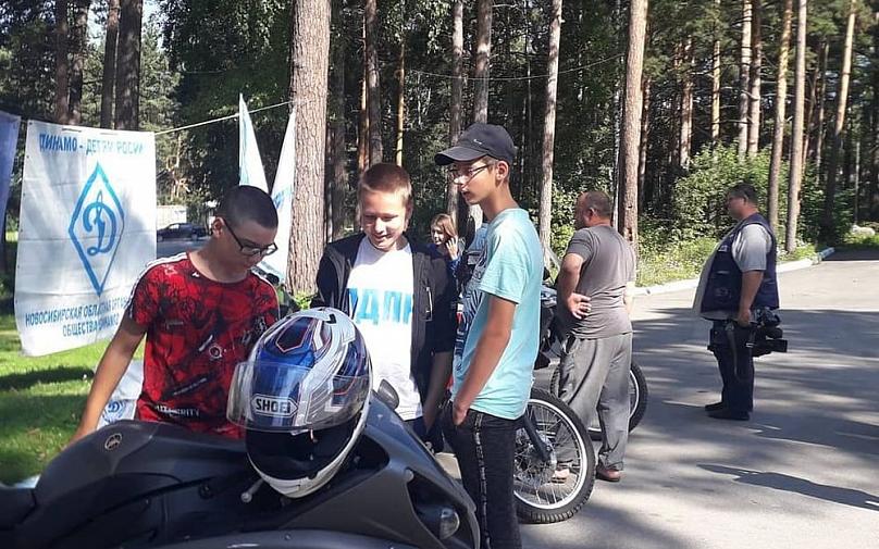 Динамовские мотоциклисты добрались до Новосибирска
