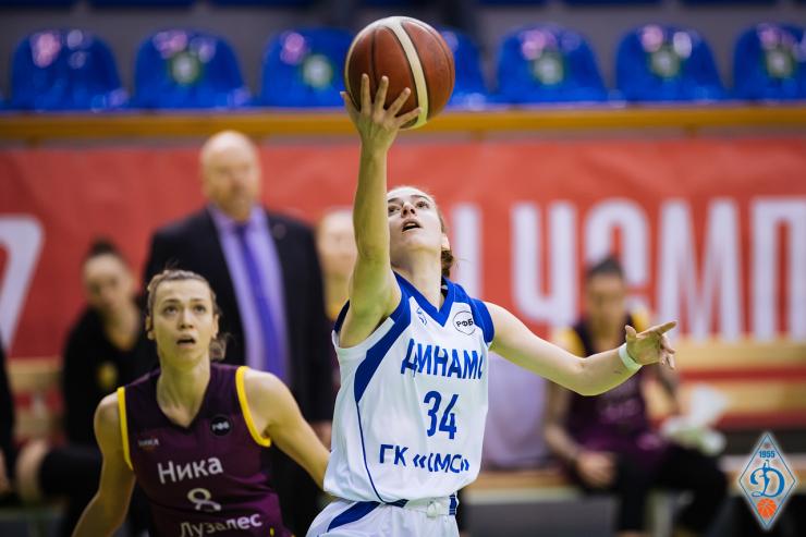 Новосибирское «Динамо» выиграло у сыктывкарской «Ники» в женской баскетбольной Премьер-лиге 