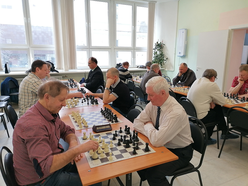 В Петрозаводске прошли динамовские соревнования   по шахматам среди ветеранов 
