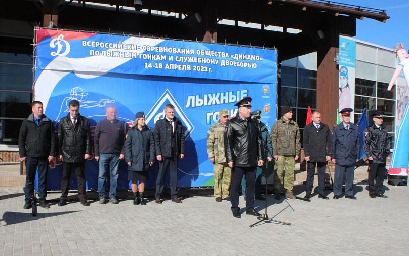 В Сыктывкаре прошли всероссийские соревнования Общества «Динамо» по служебному двоеборью  и лыжным гонкам
