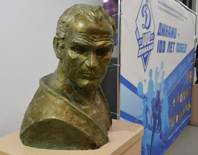 В Омске открылась выставка, посвященная 100-летию Общества «Динамо»