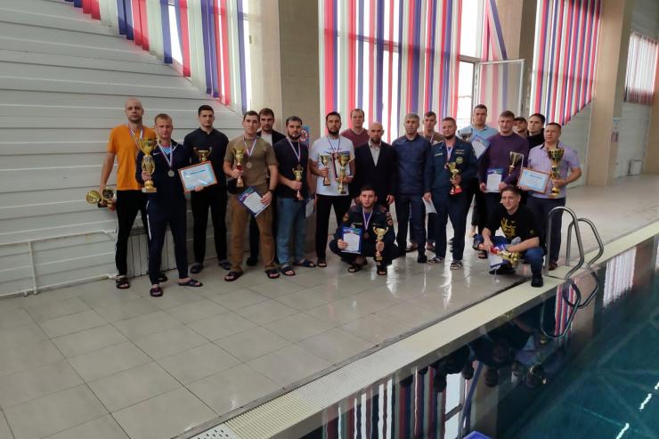 В Грозном завершились динамовские соревнования по плаванию
