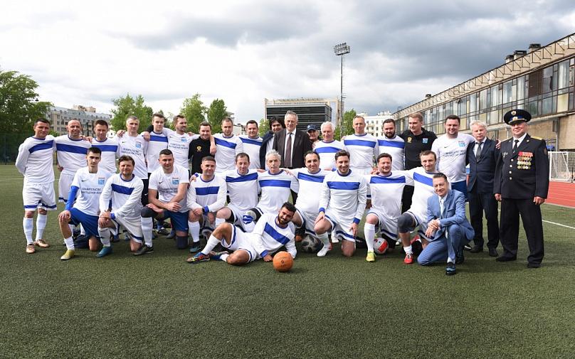 В Санкт-Петербурге на стадионе «Динамо» прошли торжественные мероприятия, посвященные 80-й годовщине блокадного матча по футболу