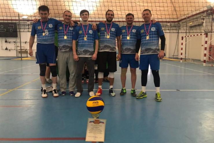 Волейболисты Карачаево-Черкесского республиканского Совета «Динамо» одержали победу в межрегиональном турнире