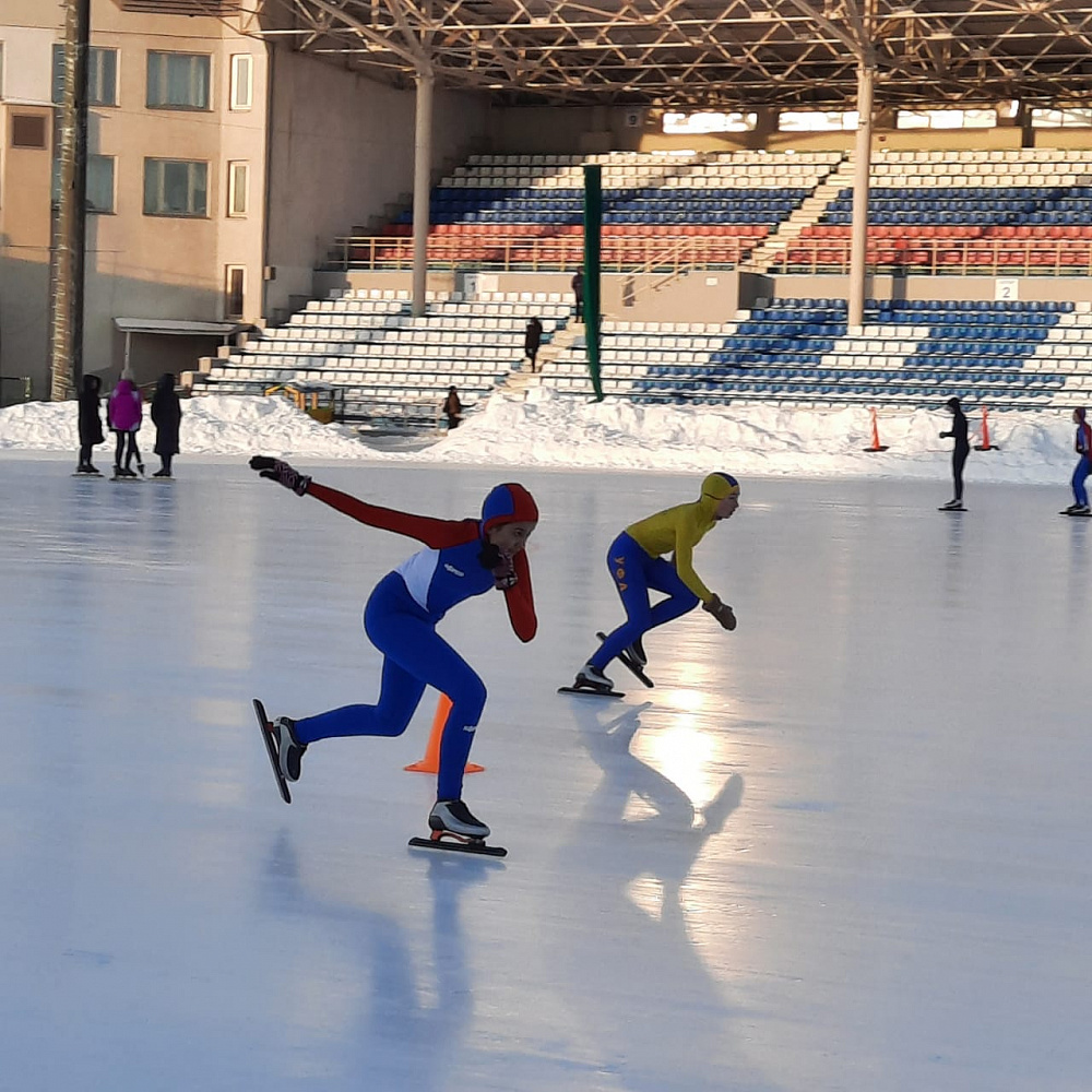 В Уфе на стадионе «Динамо» прошли Открытые всероссийские массовые соревнования по конькобежному спорту «Лед надежды нашей – 2023»