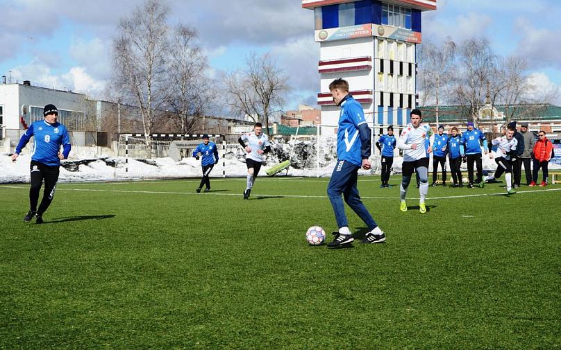 В Перми стартовал чемпионат по мини-футболу